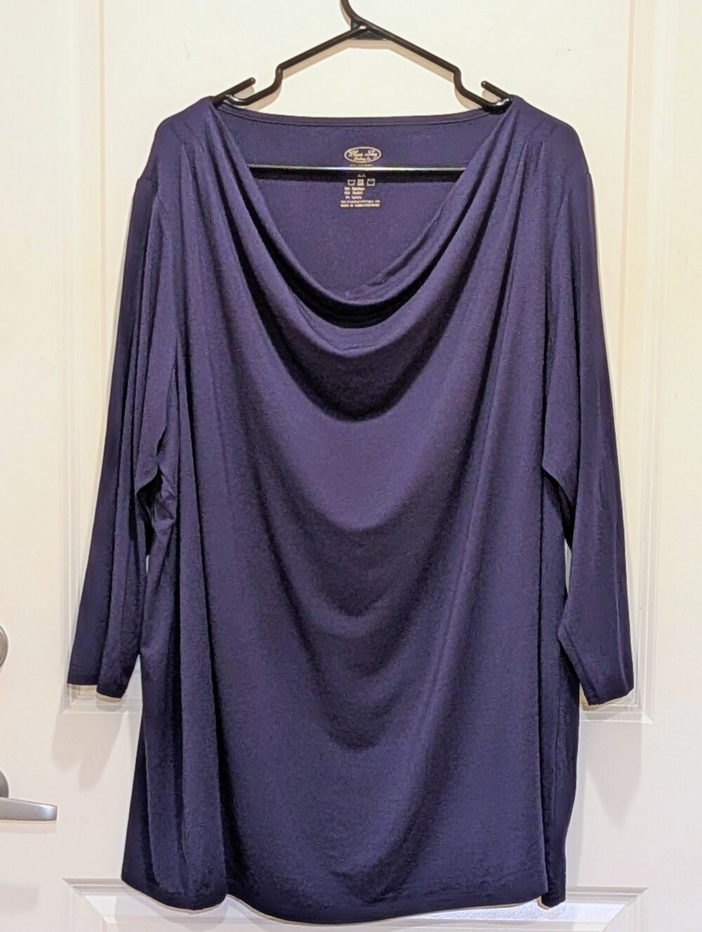 EUC Blue Sky 2X Super Soft Bamboo Blend Navy Blue Cowl Neck Top